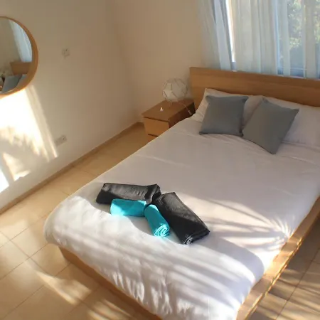 Akamas Lookout * 佩亚